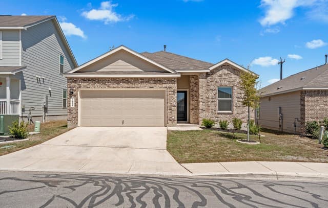 3-bedroom rental at 7014 Shears in San Antonio, TX — photo 1