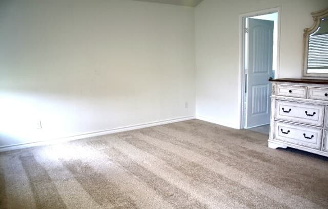 5-bedroom rental at 13048 Maestro Spark in San Antonio, TX — photo 5