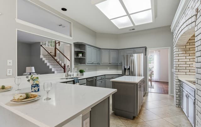 Home for sale at 510 Chardonnet in San Antonio, TX — photo 3