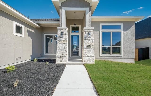 4-bedroom rental at 3355 Pintail Pond in Marion, TX — photo 1