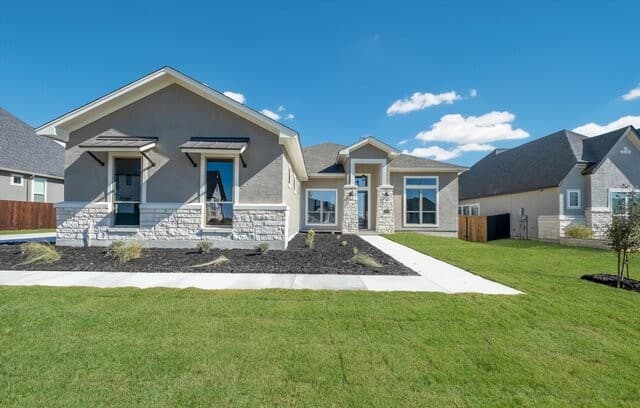 4-bedroom rental at 3355 Pintail Pond in Marion, TX — photo 5