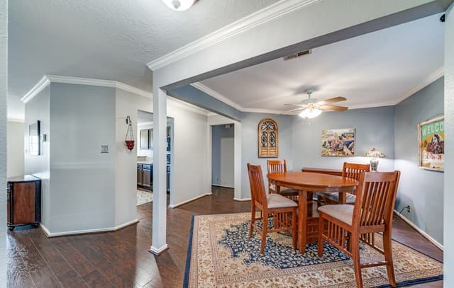 3-bedroom rental at 13127 Almond Bend in Universal City, TX — photo 4