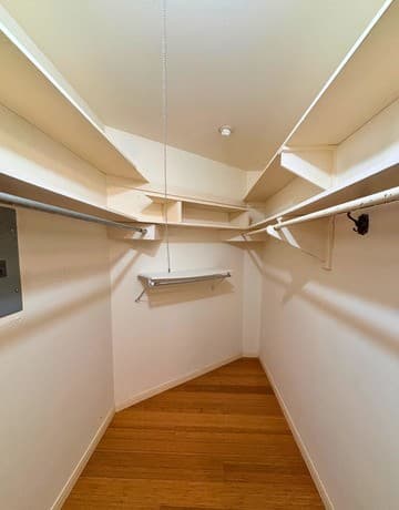 1-bedroom rental at 7709 Broadway Unit 323 in San Antonio, TX — photo 2