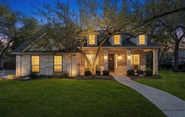 4-bedroom rental at 30210 Setterfeld in Fair Oaks Ranch, TX — photo 1