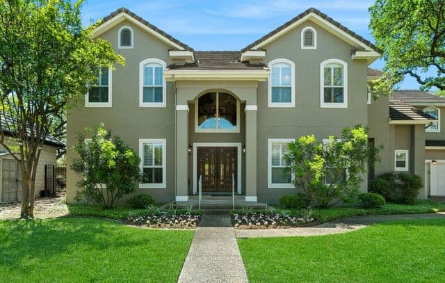 4-bedroom rental at 106 Sleepy Elm in San Antonio, TX — photo 3