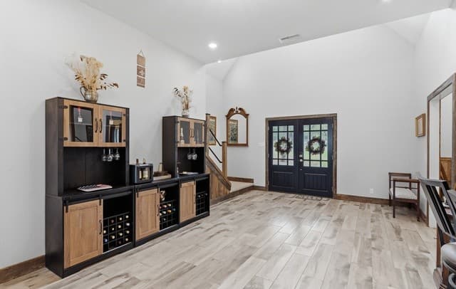 4-bedroom rental at 2014 Whispering Water in Spring Branch, TX — photo 4