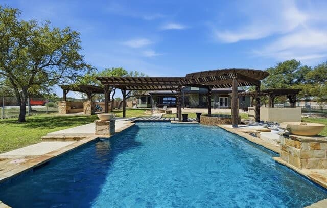 4-bedroom rental at 439 Mystic Pkwy in Spring Branch, TX — photo 1