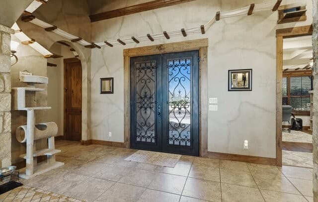 4-bedroom rental at 439 Mystic Pkwy in Spring Branch, TX — photo 3