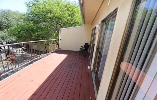 2-bedroom rental at 8642 Fredericksburg Unit 406 in San Antonio, TX — photo 2