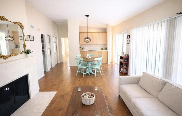 2-bedroom rental at 8642 Fredericksburg Unit 406 in San Antonio, TX — photo 4