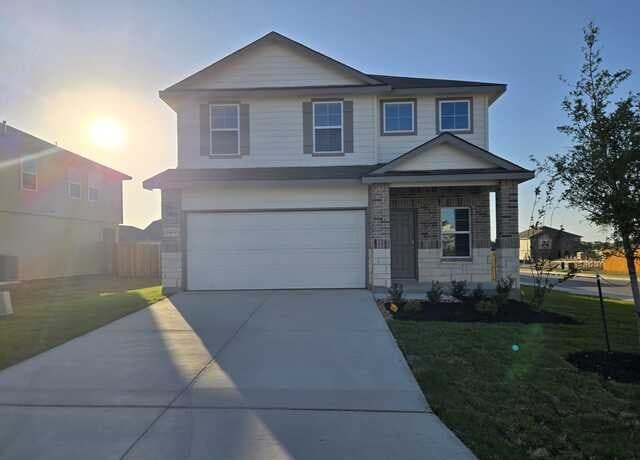 5-bedroom rental at 14674 Clay Ridge Run in San Antonio, TX — photo 2