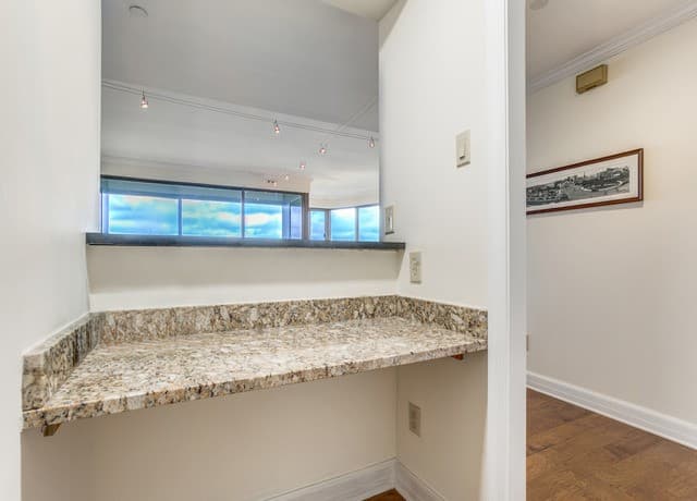 2-bedroom rental at 7887 Broadway Unit 905 in San Antonio, TX — photo 3