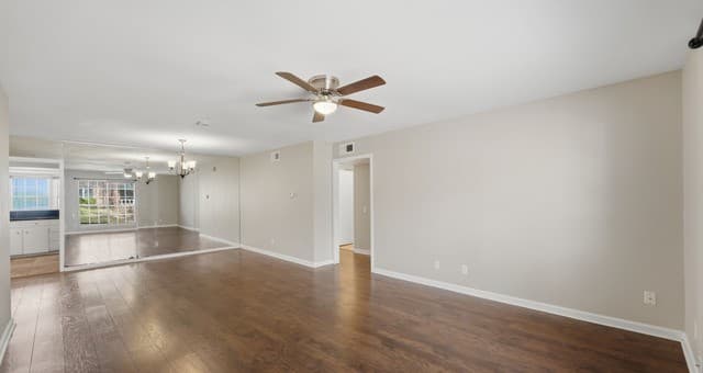 2-bedroom rental at 7500 Callaghan Unit APT 140 in San Antonio, TX — photo 4