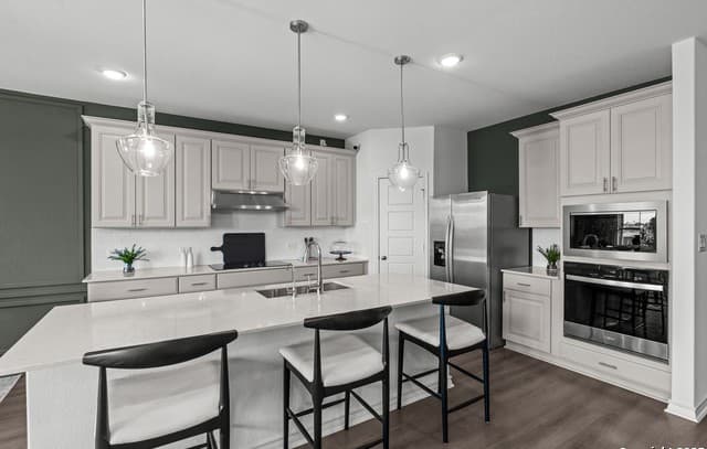 5-bedroom rental at 1508 Whistlers Way in Marion, TX — photo 3
