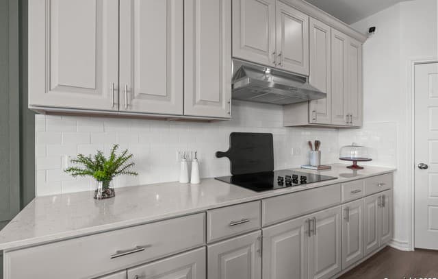 5-bedroom rental at 1508 Whistlers Way in Marion, TX — photo 5