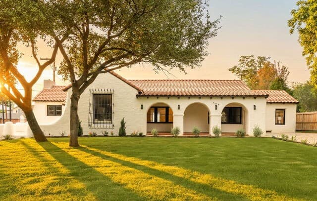 4-bedroom rental at 135 W Lullwood in San Antonio, TX — photo 1