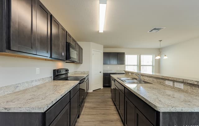 4-bedroom rental at 5126 Blue Ranch in San Antonio, TX — photo 1