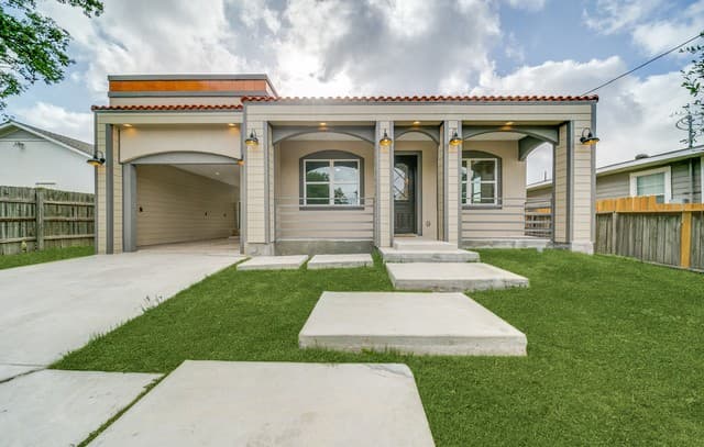3-bedroom rental at 218 Shenandoah in San Antonio, TX — photo 1