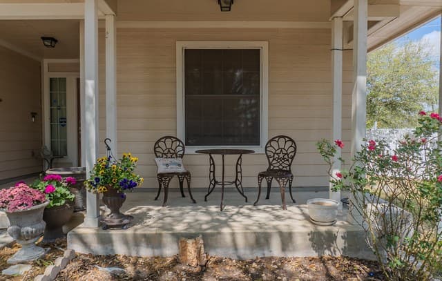 Home for sale at 144 Running in Cibolo, TX — photo 5