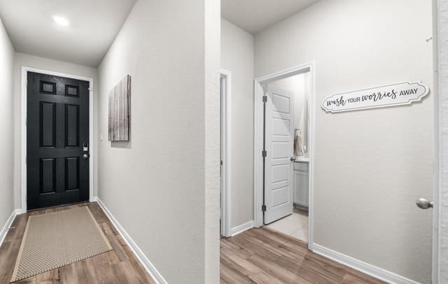 Home for sale at 232 Colebrook in Cibolo, TX — photo 3