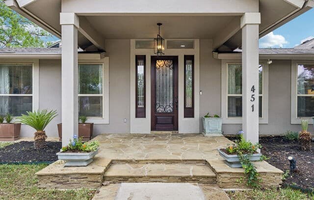 3-bedroom rental at 451 Laramie Dr in San Antonio, TX — photo 4