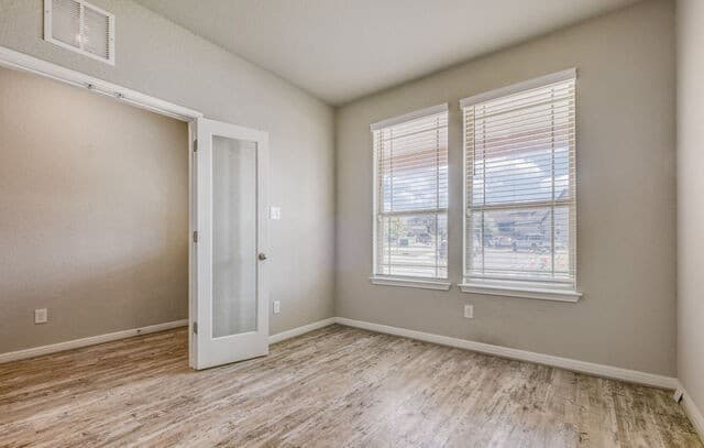 4-bedroom rental at 13103 Horse Terrace in St Hedwig, TX — photo 4