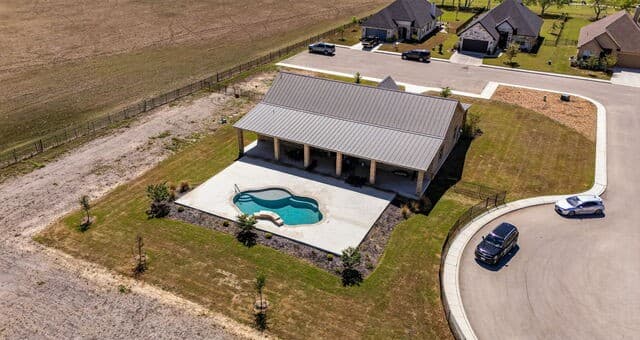 Home for sale at 131 John T Court in Castroville, TX — photo 4