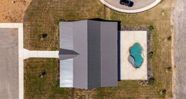 Home for sale at 131 John T Court in Castroville, TX — photo 5