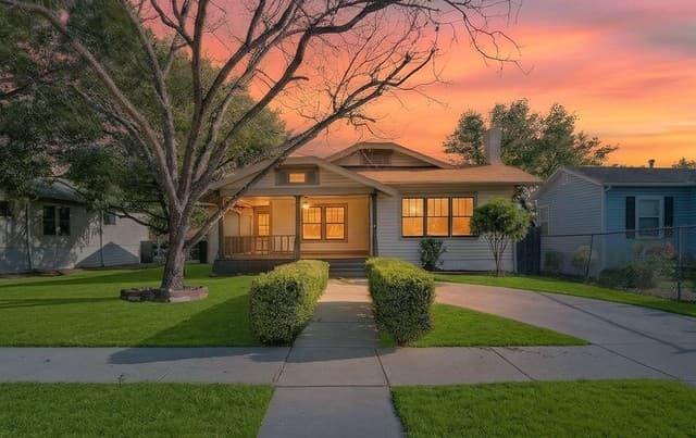 4-bedroom home for sale at 806 Kayton Ave in San Antonio TX