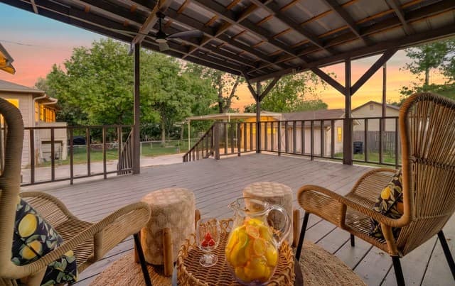 Home for sale at 806 Kayton Ave in San Antonio, TX — photo 5