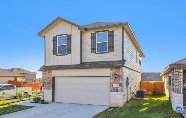 Home for sale at 116 Middle Green in Floresville, TX — photo 2