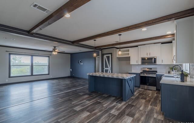 Home for sale at 290 Lilly Bear Ln. in Moore, TX — photo 4