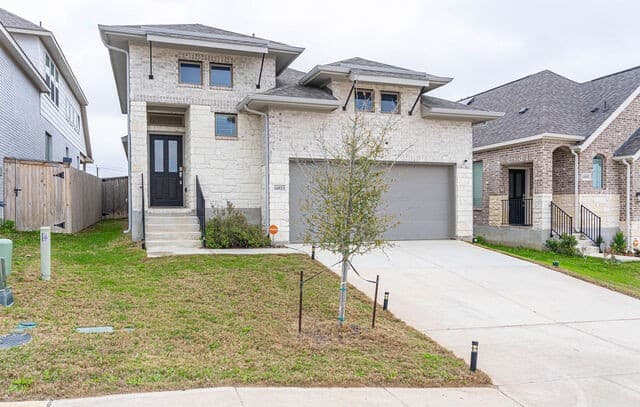 4-bedroom rental at 14923 Endsley in San Antonio, TX — photo 1