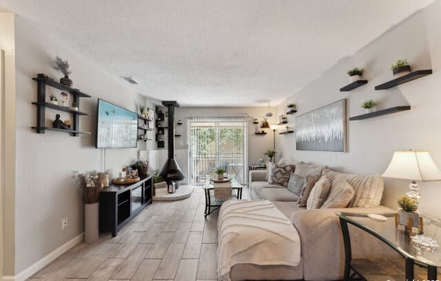 1-bedroom rental at 923 Vance Jackson Unit 1104 in San Antonio, TX — photo 1