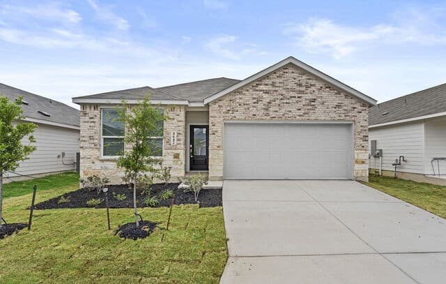 4-bedroom rental at 4642 Legacy Trail in Von Ormy, TX — photo 1