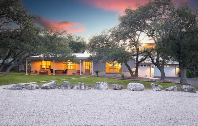 4-bedroom rental at 125 El Cerrito in Hollywood Park, TX — photo 1