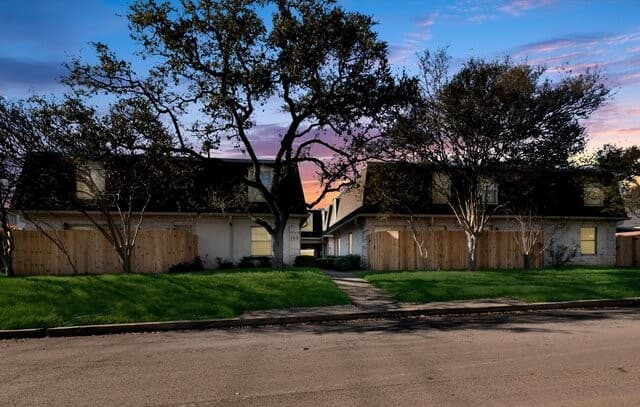 2-bedroom rental at 168 Barilla Unit # B-205 in San Antonio, TX — photo 1