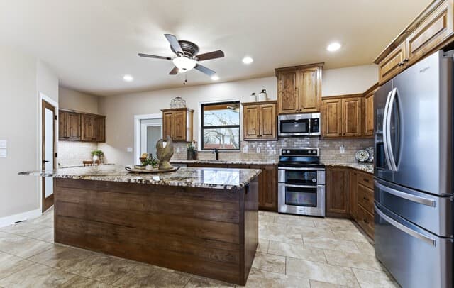 1-bedroom rental at 203 UNIT B Champions Blvd (Two Homes) in La Vernia, TX — photo 2