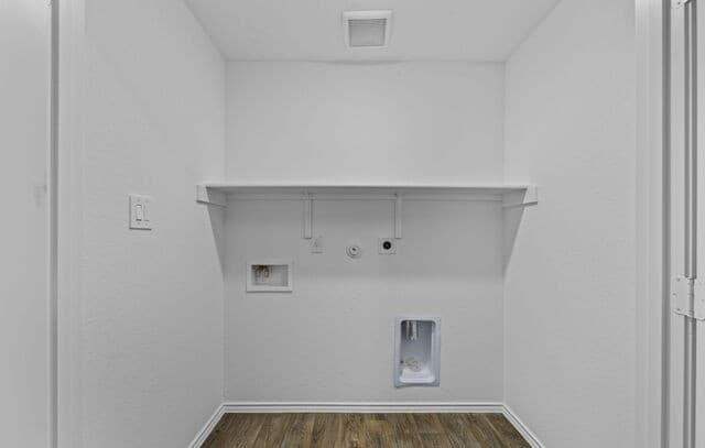 3-bedroom rental at 4251 Marjoram Landing in Von Ormy, TX — photo 3