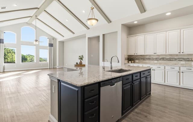4-bedroom rental at 3337 Harvest View in Marion, TX — photo 4