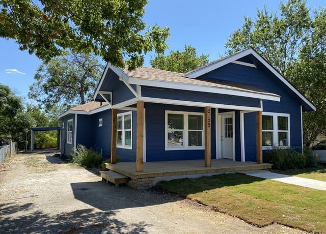 3-bedroom home for sale at 2122 Cincinnati Ave in San Antonio TX