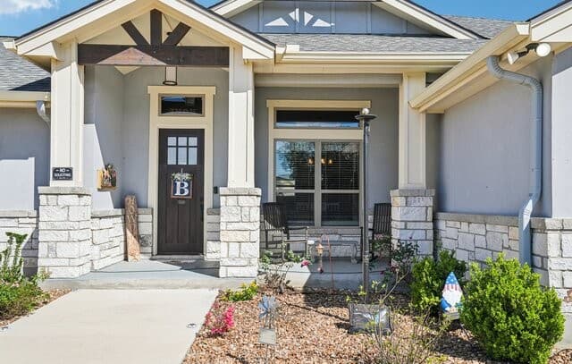 4-bedroom rental at 121 Westfield Lndg in La Vernia, TX — photo 4