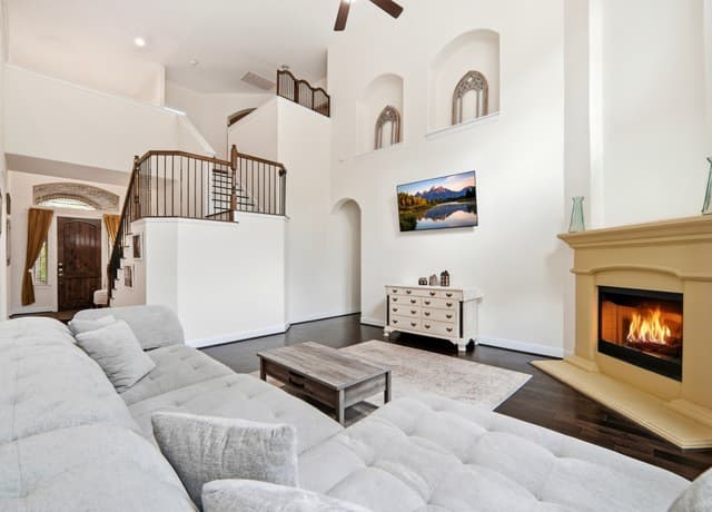 4-bedroom rental at 28710 Pfeiffers Gate in Boerne, TX — photo 3
