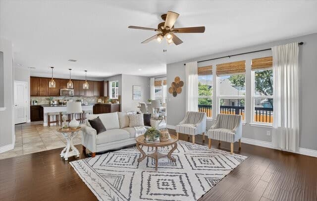 4-bedroom rental at 7407 Valle Msn in Boerne, TX — photo 2