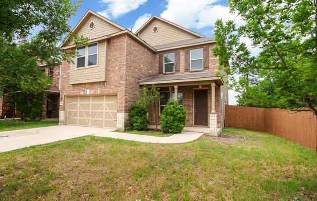 3-bedroom rental at 11014 Colt Isle in San Antonio, TX — photo 1