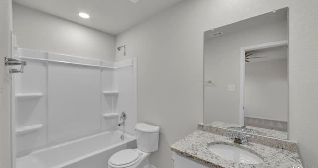 3-bedroom rental at 9034 Glen Shadow Unit 34 in San Antonio, TX — photo 4