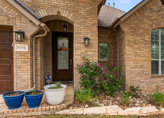 Home for sale at 8715 Rancho De Taos in Helotes, TX — photo 3