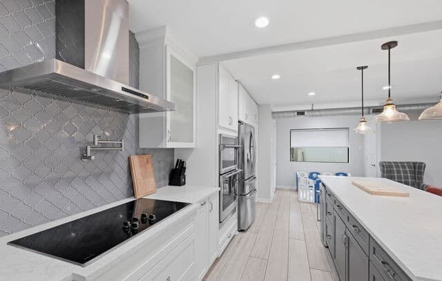 4-bedroom rental at 3103 Eisenhauer Rd Unit J 11 in San Antonio, TX — photo 5