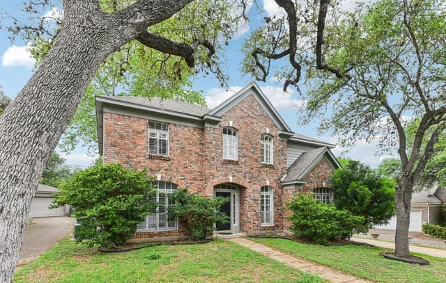 Home for sale at 2423 Brighton Oaks in San Antonio, TX — photo 2
