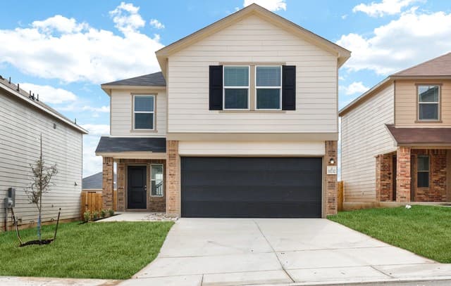 3-bedroom rental at 11732 Red Pheasant in San Antonio, TX — photo 1